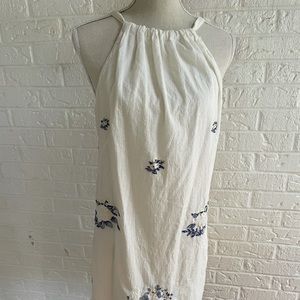 MaxStudio Dress with embroidery details. Size XS